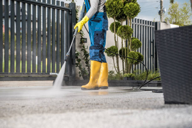 Why Choose Our Certified Pressure Washing Experts for Your Project Needs in Thayer, MO?